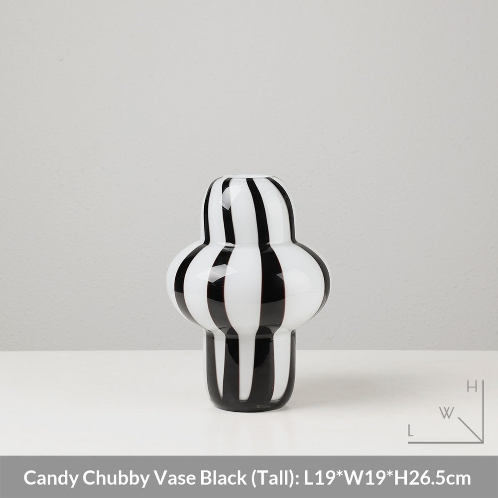 Creative Living Room Decor A Stained-glass Vase For Flower Arrangements